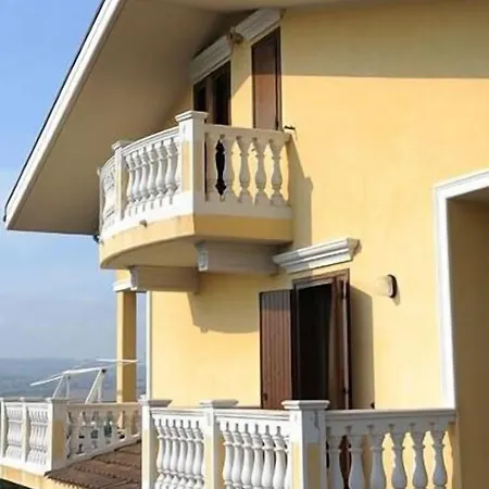 Elizabeth's House Cappelle sul Tavo