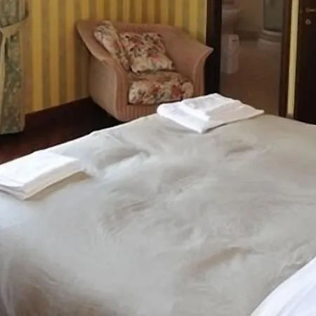 Elizabeth's House Cappelle sul Tavo